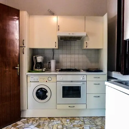 Smeraldo Grand Canal 1566c *