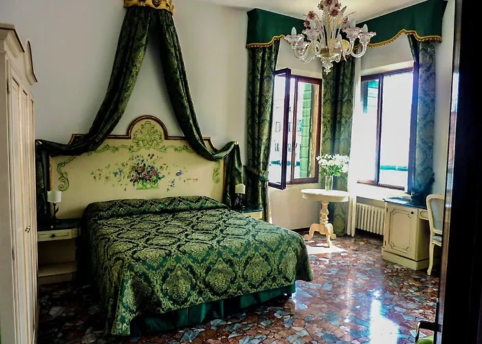 Smeraldo Grand Canal 1566c البندقية